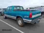 1996 Chevrolet Silverado 1500 with VIN 2GCEK19R5T1152890, listed as a IAAI auction lot 43246016 with 91,660 mi miles and . Bid and sale history available at DreamBid. Image 3.