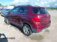 2017 Chevrolet Trax LT z VIN 3GNCJPSB4HL276317, wystawiony jako IAAI lot #43059395 z przebiegiem 82 993 mil mil oraz . Historia ofert i sprzedaży dostępna na DreamBid. Obrazek 3.