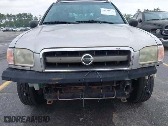 2004 Nissan Pathfinder SE with VIN JN8DR09XX4W806281, listed as a IAAI auction lot 42411982 with 259,921 mi miles and . Bid and sale history available at DreamBid. Image 6.