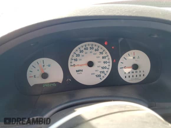 2005 Dodge Caravan SE with VIN 1D4GP25R35B264468, listed as a Copart auction lot 68391505 with 290,245 mi miles and Salvage title. Bid and sale history available at DreamBid. Image 9.