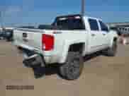 2017 Chevrolet Silverado 1500 LTZ z VIN 3GCUKSEJ9HG150558, wystawiony jako IAAI lot #41514409 z przebiegiem 107 969 mil mil oraz . Historia ofert i sprzedaży dostępna na DreamBid. Obrazek 4.
