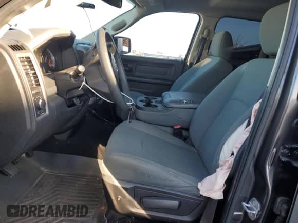 2016 Ram 1500 Tradesman z VIN 1C6RR7FG7GS135556, wystawiony jako Copart lot #46235745 z przebiegiem 150 789 mil mil oraz Szkoda całkowita • Salvage title. Historia ofert i sprzedaży dostępna na DreamBid. Obrazek 7.