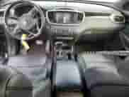 2016 Kia Sorento SXL z VIN 5XYPKDA56GG085361, wystawiony jako Copart lot #84956405 z przebiegiem 139 310 mil mil oraz Szkoda całkowita • Salvage title. Historia ofert i sprzedaży dostępna na DreamBid. Obrazek 8.