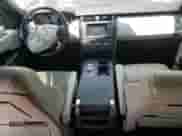 2017 Land Rover Discovery SE с VIN SALRGBBV7HA041912, выставлен на аукционе Copart как лот 57602405 с пробегом 83 514 миль миль и Списание • Salvage title. История ставок и продаж доступна на DreamBid. Изображение 8.