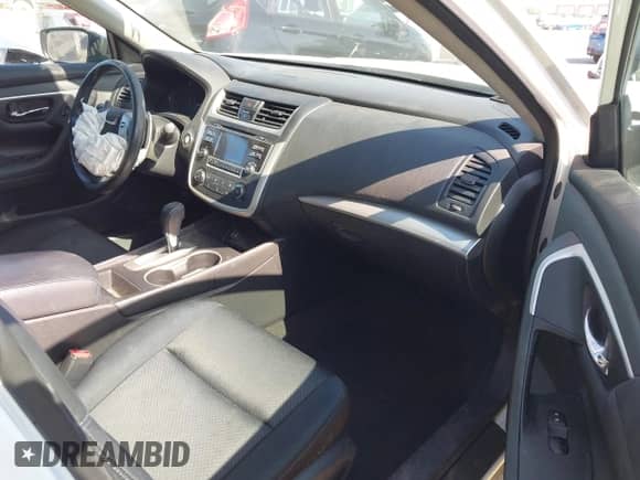 2016 Nissan Altima SL с VIN 1N4AL3AP1GC287968, выставлен на аукционе IAAI как лот 42540418 с пробегом 88 634 миль миль и . История ставок и продаж доступна на DreamBid. Изображение 5.