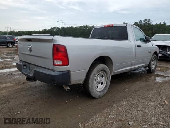 2016 Ram 1500 Tradesman with VIN 3C6JR6DG7GG206403, listed as a Copart auction lot 58062785 with 162,668 mi miles and Salvage title. Bid and sale history available at DreamBid. Image 3.