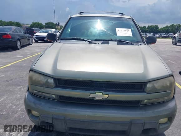2003 Chevrolet TrailBlazer LT с VIN 1GNDS13S032105233, выставлен на аукционе IAAI как лот 42677019 с пробегом 205 753 миль миль и . История ставок и продаж доступна на DreamBid. Изображение 6.