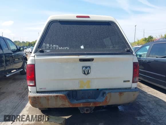 2009 Dodge 1500 SLT with VIN 1D3HB18P89S749299, listed as a IAAI auction lot 43291130 with 227,533 mi miles and . Bid and sale history available at DreamBid. Image 16.