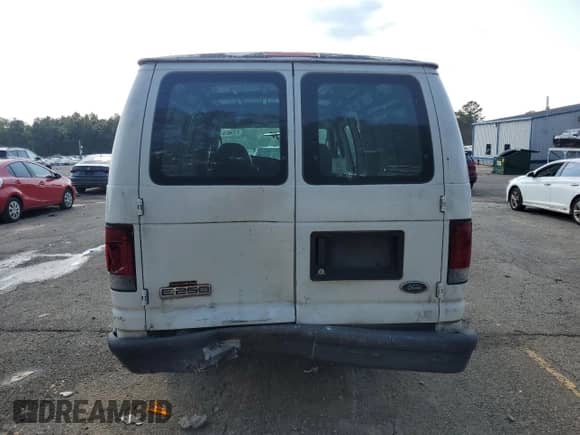 2007 Ford Econoline Cargo with VIN 1FTNS24W97DA21457, listed as a Copart auction lot 81306625 with 321,910 mi miles and Salvage title. Bid and sale history available at DreamBid. Image 6.