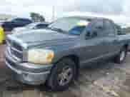 2006 Dodge 1500 SLT с VIN 1D7HA18NX6S619827, выставлен на аукционе IAAI как лот 42974656 с пробегом 303 691 миль миль и . История ставок и продаж доступна на DreamBid. Изображение 2.