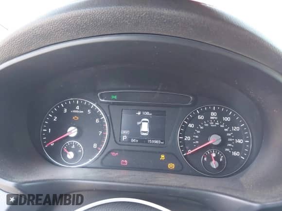 2020 Kia Sorento LX with VIN 5XYPG4A36LG686604, listed as a IAAI auction lot 42871765 with 153,983 mi miles and . Bid and sale history available at DreamBid. Image 7.