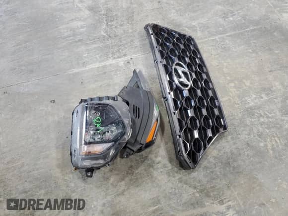 2019 Hyundai Santa Fe SE with VIN 5NMS2CAD7KH095410, listed as a Copart auction lot 86133115 with 98,866 mi miles and Salvage title. Bid and sale history available at DreamBid. Image 13.