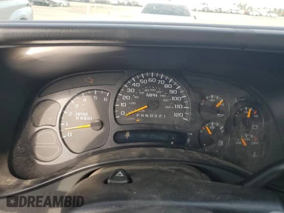 2006 Chevrolet Silverado 1500 Work Truck z VIN 1GCEC19VX6Z214600, wystawiony jako Copart lot #70415005 z przebiegiem 254 222 mil mil oraz Czysty tytuł • Clean title. Historia ofert i sprzedaży dostępna na DreamBid. Obrazek 9.