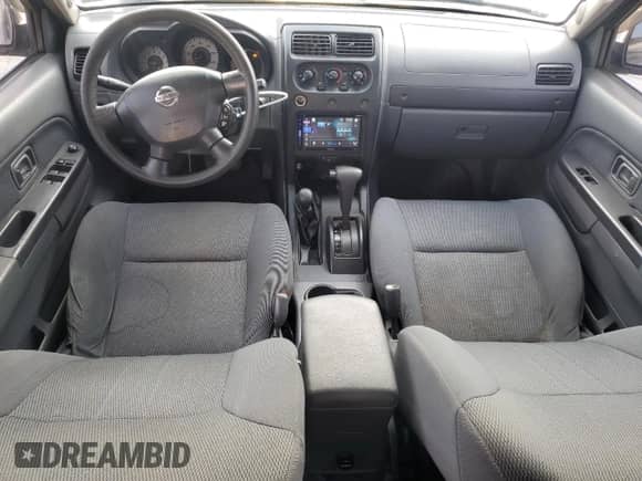 2004 Nissan Frontier XE with VIN 1N6ED29Y64C438425, listed as a Copart auction lot 44464555 with 175,749 mi miles and Clean title. Bid and sale history available at DreamBid. Image 8.