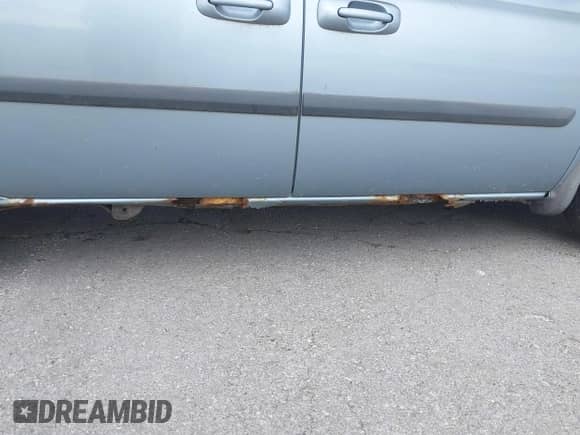 2006 Dodge Caravan SXT with VIN 1D4GP45R66B518879, listed as a IAAI auction lot 43100826 with 234,643 mi miles and . Bid and sale history available at DreamBid. Image 6.
