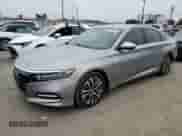 2020 Honda Accord с VIN 1HGCV3F11LA002534, выставлен на аукционе Copart как лот 68768205 с пробегом 115 166 миль миль и Списание • Salvage title. История ставок и продаж доступна на DreamBid. Изображение 1.