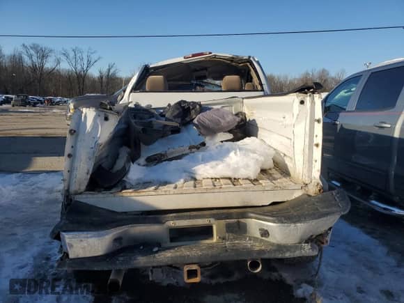 2004 GMC Sierra 1500 SLE с VIN 1GTEK14T54Z191586, выставлен на аукционе Copart как лот 41381285 с пробегом Не указан миль и Списание • Salvage title. История ставок и продаж доступна на DreamBid. Изображение 6.
