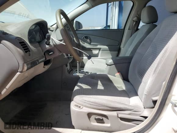 2008 Chevrolet Malibu Classic LT с VIN 1G1ZT58NX8F105920, выставлен на аукционе Copart как лот 68588055 с пробегом 177 187 миль миль и Списание • Salvage title. История ставок и продаж доступна на DreamBid. Изображение 7.