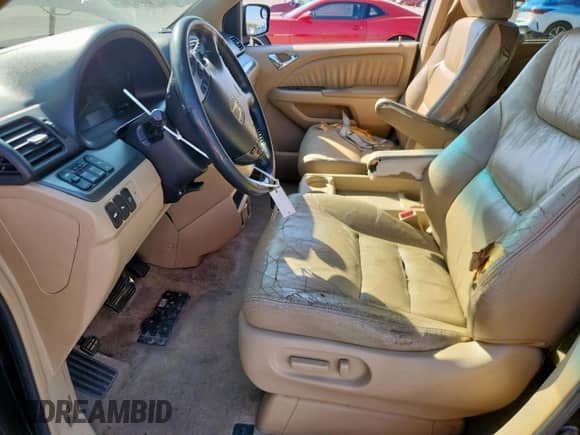 2007 Honda Odyssey Touring with VIN 5FNRL38867B052030, listed as a Copart auction lot 86277085 with 363,379 mi miles and Salvage title. Bid and sale history available at DreamBid. Image 7.