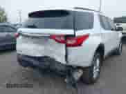 2021 Chevrolet Traverse LT z VIN 1GNERHKW4MJ233642, wystawiony jako IAAI lot #43240454 z przebiegiem 55 052 mil mil oraz . Historia ofert i sprzedaży dostępna na DreamBid. Obrazek 6.