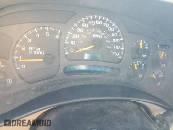 2003 Chevrolet Silverado 1500HD LS с VIN 1GCGK13U23F222568, выставлен на аукционе Copart как лот 82527085 с пробегом 200 020 миль миль и Чистый • Clean title. История ставок и продаж доступна на DreamBid. Изображение 9.