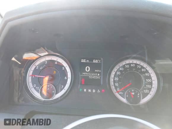 2020 Ram 1500 Tradesman с VIN 3C6JR6DT8LG272093, выставлен на аукционе IAAI как лот 41707230 с пробегом 52 453 миль миль и . История ставок и продаж доступна на DreamBid. Изображение 7.