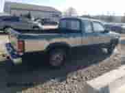 1993 Dodge Dakota z VIN 1B7GL23Y8PS163318, wystawiony jako Copart lot #78370024 z przebiegiem 182 015 mil mil oraz Nie do naprawy • Non repairable. Historia ofert i sprzedaży dostępna na DreamBid. Obrazek 3.