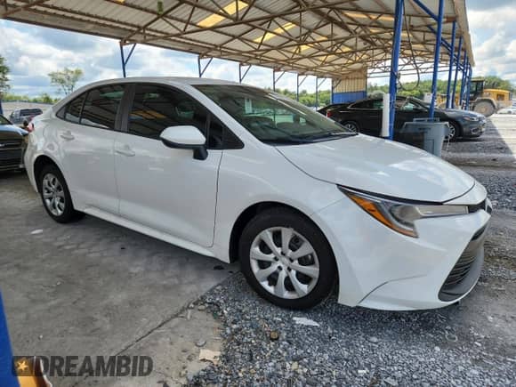 2024 Toyota Corolla LE z VIN 5YFB4MDE7RP144965, wystawiony jako Copart lot #68000195 z przebiegiem 78 759 mil mil oraz Szkoda całkowita • Salvage title. Historia ofert i sprzedaży dostępna na DreamBid. Obrazek 4.