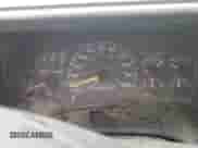 1998 Chevrolet Silverado 3500 с VIN 1GCGC33R6WF062753, выставлен на аукционе Copart как лот 67075235 с пробегом 239 037 миль миль и Списание • Salvage title. История ставок и продаж доступна на DreamBid. Изображение 9.