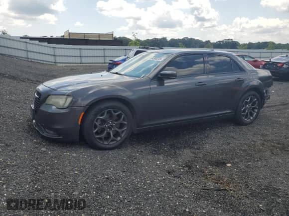 2016 Chrysler 300 S with VIN 2C3CCAGG2GH142583, listed as a Copart auction lot 64580245 with 161,950 mi miles and Salvage title. Bid and sale history available at DreamBid. Image 1.