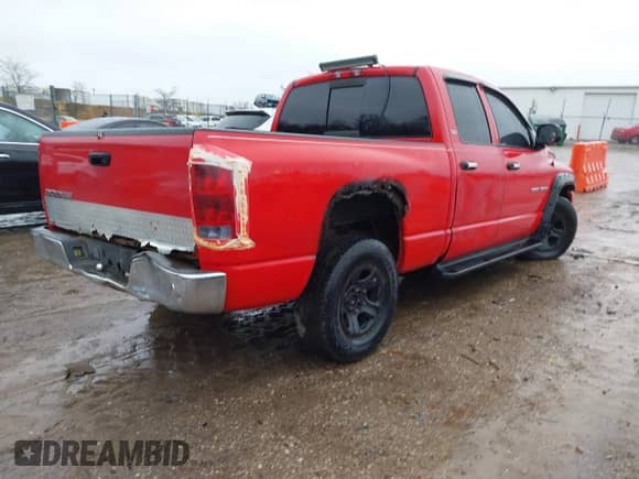 2002 Dodge 1500 z VIN 3B7HA18N42G110215, wystawiony jako IAAI lot #41125118 z przebiegiem 192 105 mil mil oraz . Historia ofert i sprzedaży dostępna na DreamBid. Obrazek 4.