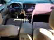 2017 Nissan Pathfinder S with VIN 5N1DR2MNXHC622930, listed as a Copart auction lot 82543195 with 160,697 mi miles and Clean title. Bid and sale history available at DreamBid. Image 8.