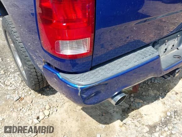 2014 Ram 1500 Express z VIN 1C6RR6KT8ES271804, wystawiony jako IAAI lot #42668383 z przebiegiem 183 217 mil mil oraz . Historia ofert i sprzedaży dostępna na DreamBid. Obrazek 20.