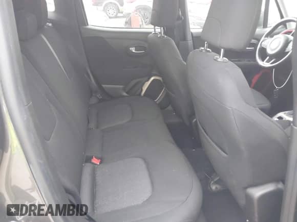 2017 Jeep Renegade Latitude с VIN ZACCJABB2HPG41882, выставлен на аукционе IAAI как лот 42461752 с пробегом 68 426 миль миль и . История ставок и продаж доступна на DreamBid. Изображение 8.