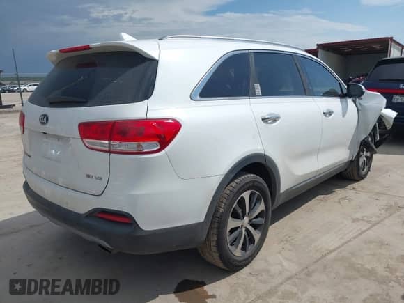 2016 Kia Sorento EX с VIN 5XYPH4A58GG096263, выставлен на аукционе IAAI как лот 42688559 с пробегом 120 922 миль миль и . История ставок и продаж доступна на DreamBid. Изображение 4.