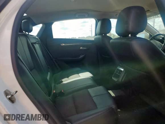 2015 Chevrolet Impala LT z VIN 2G1115SL1F9165486, wystawiony jako Copart lot #85520575 z przebiegiem 187 576 mil mil oraz Czysty tytuł • Clean title. Historia ofert i sprzedaży dostępna na DreamBid. Obrazek 10.