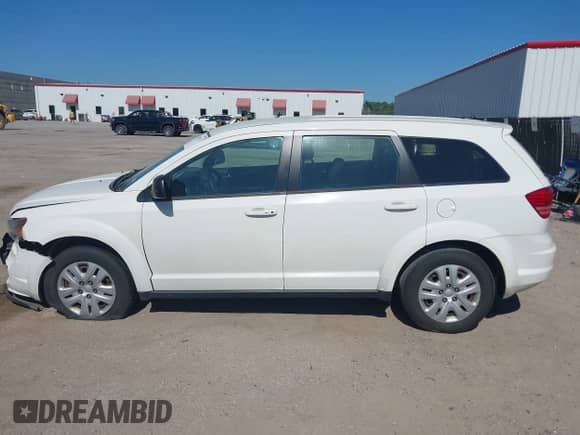 2014 Dodge Journey SE с VIN 3C4PDCAB2ET258681, выставлен на аукционе IAAI как лот 42558132 с пробегом 136 569 миль миль и . История ставок и продаж доступна на DreamBid. Изображение 14.
