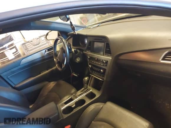 2017 Hyundai Sonata Limited with VIN 5NPE34AB2HH499497, listed as a IAAI auction lot 43465063 with 155,485 mi miles and . Bid and sale history available at DreamBid. Image 5.