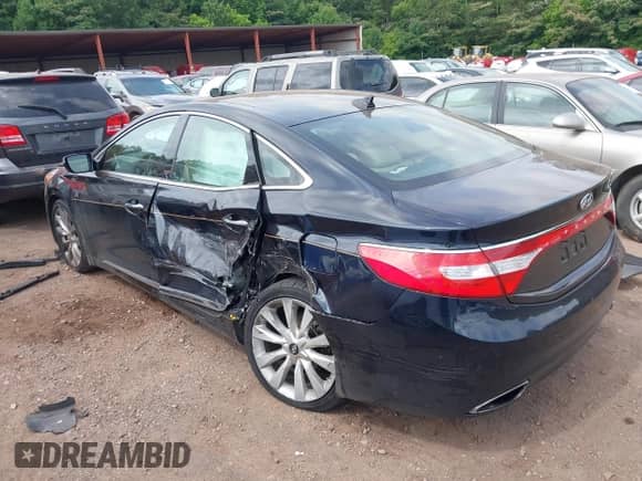 2012 Hyundai Azera с VIN KMHFH4JG2CA174846, выставлен на аукционе IAAI как лот 42477082 с пробегом 73 371 миль миль и . История ставок и продаж доступна на DreamBid. Изображение 3.