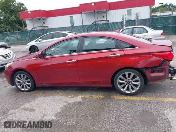 2013 Hyundai Sonata Limited with VIN 5NPEC4AC3DH727770, listed as a IAAI auction lot 42879779 with 113,432 mi miles and . Bid and sale history available at DreamBid. Image 15.