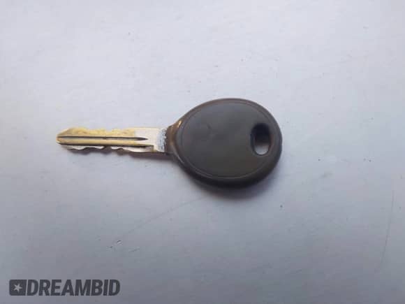 2004 Dodge Neon SXT z VIN 1B3ES56C34D502063, wystawiony jako IAAI lot #41666931 z przebiegiem 227 531 mil mil oraz . Historia ofert i sprzedaży dostępna na DreamBid. Obrazek 11.