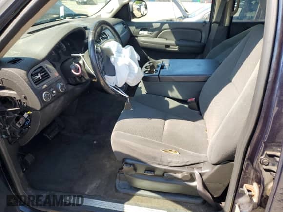 2008 Chevrolet Suburban 3LT with VIN 1GNFK16358J204656, listed as a Copart auction lot 66613765 with 146,440 mi miles and Clean title. Bid and sale history available at DreamBid. Image 7.