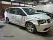 2018 Dodge Grand Caravan SE Plus with VIN 2C4RDGBG3JR129811, listed as a Copart auction lot 71648825 with 187,259 mi miles and Salvage title. Bid and sale history available at DreamBid. Image 4.