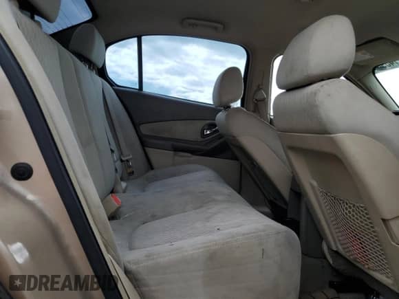 2004 Chevrolet Malibu z VIN 1G1ZS52F14F227323, wystawiony jako Copart lot #71439304 z przebiegiem 112 539 mil mil oraz Szkoda całkowita • Salvage title. Historia ofert i sprzedaży dostępna na DreamBid. Obrazek 10.