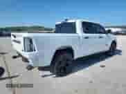 2025 Ram 1500 Big Horn z VIN 1C6SRFFPXSN607297, wystawiony jako Copart lot #62687315 z przebiegiem 8 088 mil mil oraz Szkoda całkowita • Salvage title. Historia ofert i sprzedaży dostępna na DreamBid. Obrazek 3.