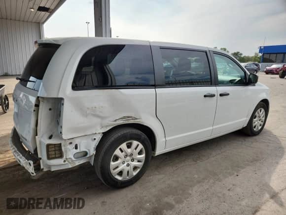 2020 Dodge Grand Caravan SE Plus with VIN 2C4RDGBG0LR236494, listed as a Copart auction lot 71821375 with 101,299 mi miles and Salvage title. Bid and sale history available at DreamBid. Image 3.