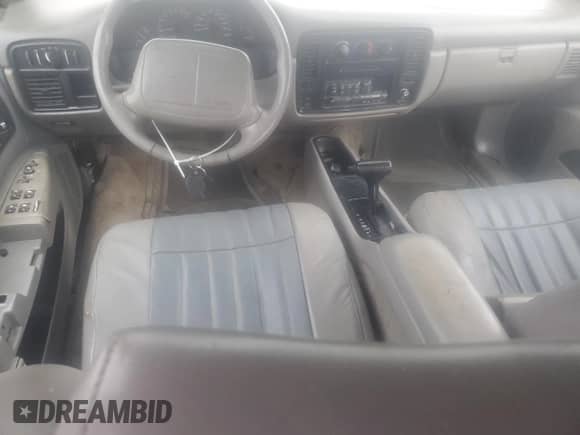 1996 Chevrolet Caprice 1SA Special Value с VIN 1G1BL52P3TR124750, выставлен на аукционе Copart как лот 68121955 с пробегом 122 603 миль миль и Списание • Salvage title. История ставок и продаж доступна на DreamBid. Изображение 8.