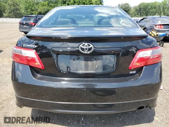 2007 Toyota Camry CE z VIN 4T1BE46K37U073159, wystawiony jako Copart lot #66797235 z przebiegiem Nie podano mil oraz Szkoda całkowita • Salvage title. Historia ofert i sprzedaży dostępna na DreamBid. Obrazek 6.