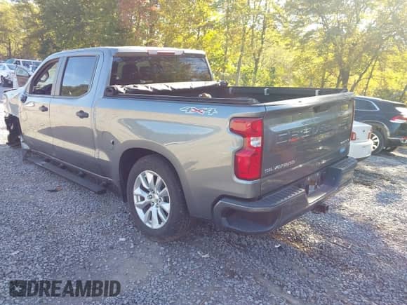 2021 Chevrolet Silverado 1500 Custom with VIN 3GCPYBEK7MG297508, listed as a IAAI auction lot 43355316 with 62,726 mi miles and . Bid and sale history available at DreamBid. Image 3.
