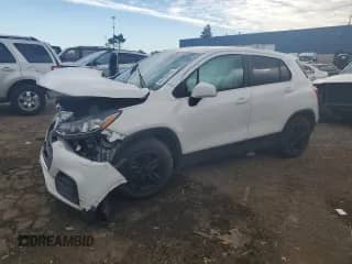 2020 Chevrolet Trax LS with VIN KL7CJKSBXLB064976, listed as a Copart auction lot 61472165 with 25,950 mi miles and Non repairable. Bid and sale history available at DreamBid. Image 1.